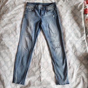 ZARA Mid-rise skinny jeans